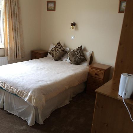 Seashore Lodge Guesthouse Голуэй Экстерьер фото