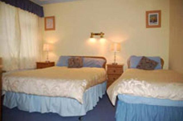 Seashore Lodge Guesthouse Голуэй Экстерьер фото